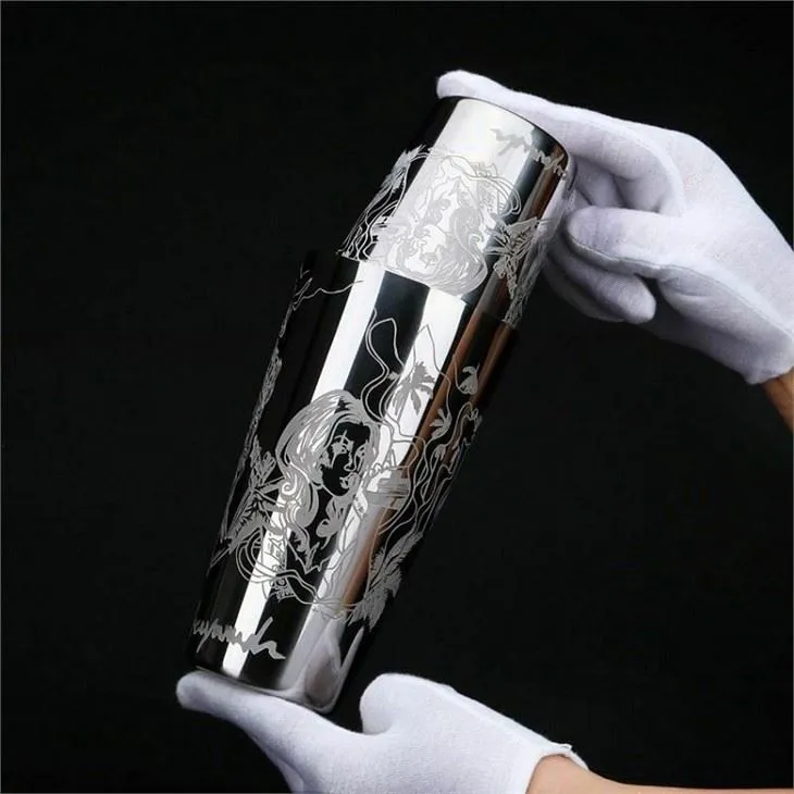 Shaker per cocktail in metallo Barman